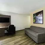 Days Inn By Wyndham Fallsview