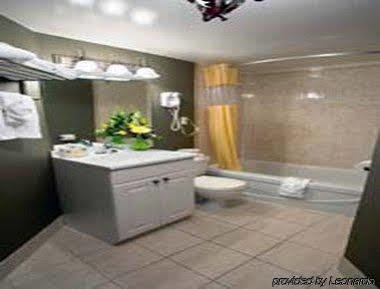 Hotel Days By Wyndham Fallsview